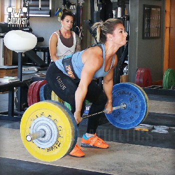 Nicole clean - Olympic Weightlifting, strength, conditioning, fitness, nutrition - Catalyst Athletics